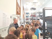 7. Dzieci w Muzeum Techniki.