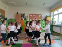 19. Dzieci w tańcu Tango dla Mamy i Taty.