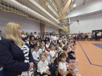 10. Nauczyciele i uczniowie wraz z rodzicami.
