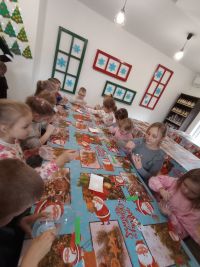 Nr.1 - Robimy bombki