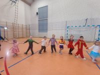 13. Bal karnawałowy