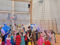 15. Bal karnawałowy -atrakcje śniegowe.