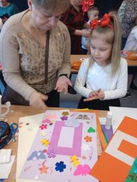 15- Motylki robia ramki na zdjęcia